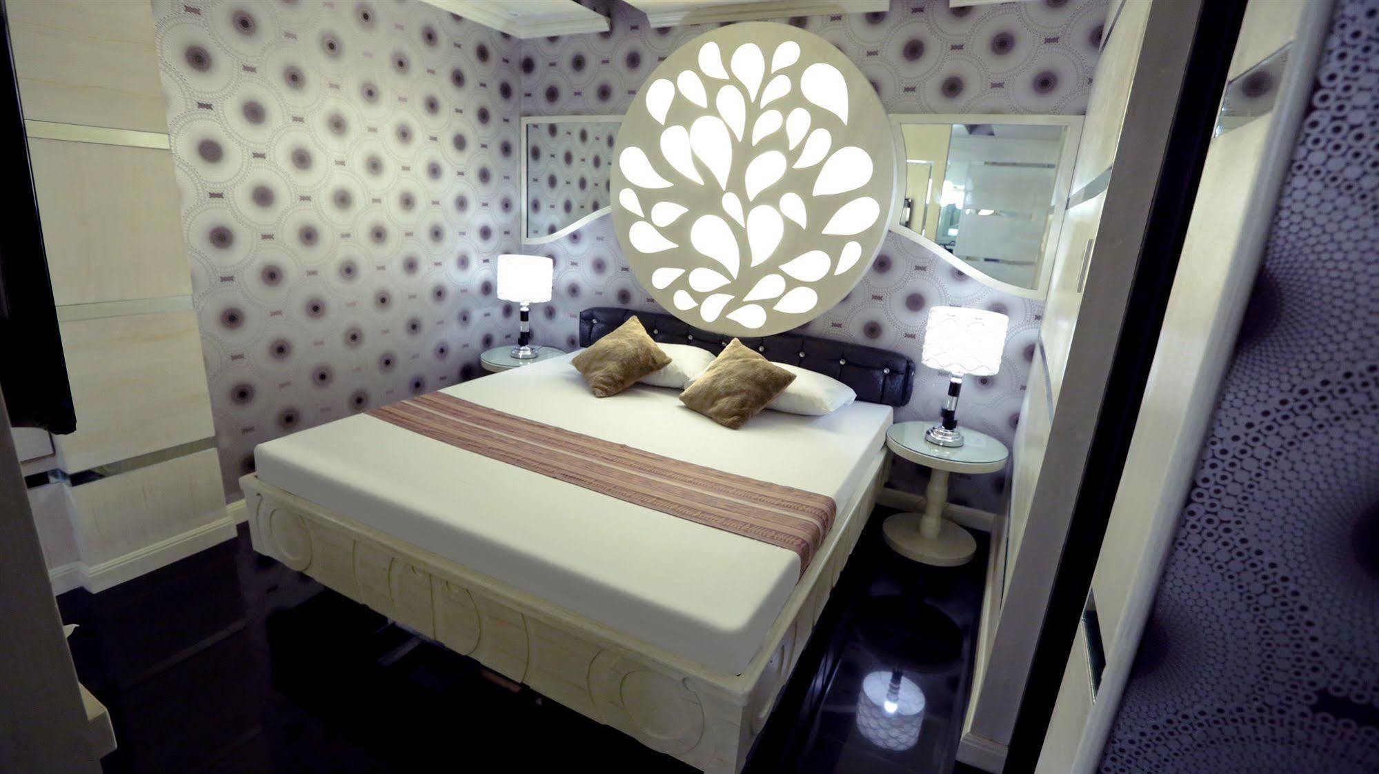 Hotel 2016 Маніла Екстер'єр фото